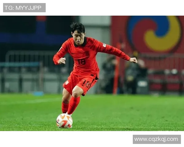 李刚仁足球之路：从青涩少年到职业球员的成长历程与挑战